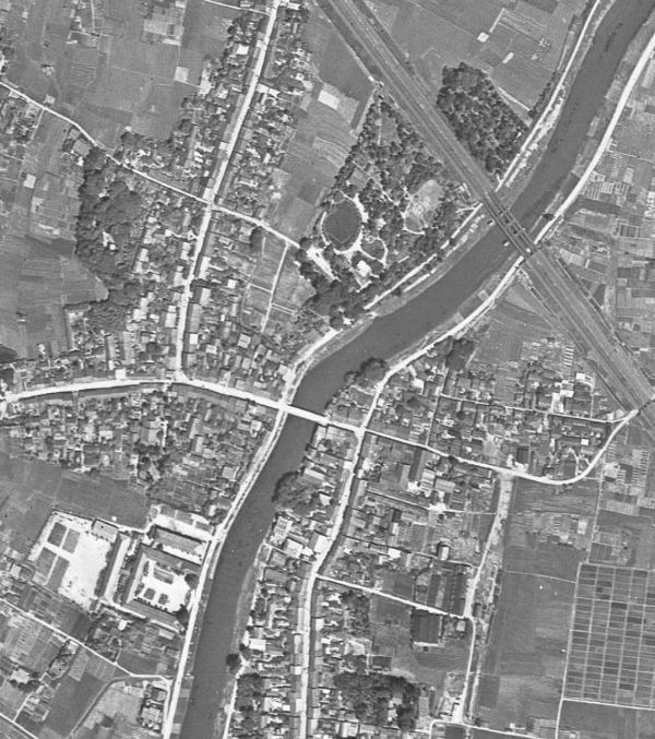 美濃路・航空写真・1946年の五条橋付近